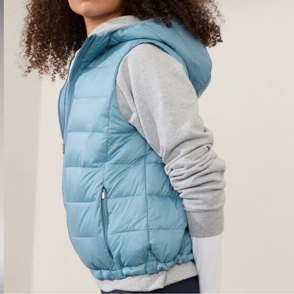Athleta Aire Puffer Vest - Picture 1 of 13